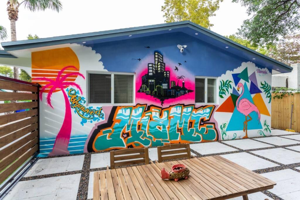 Willa Casa Madeira @ The Heart Of Miami Design District Zewnętrze zdjęcie